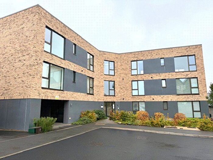 2 Bedroom Flat For Sale In Printworks Road, Frome, Somerset, BA11