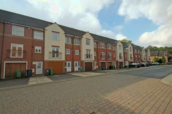 3 Bedroom House To Rent In Stone Mill Way, Meanwood, Leeds, LS6