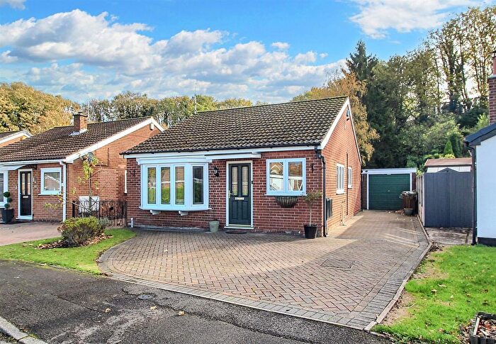 1 Bedroom Detached Bungalow For Sale In Wickstead Close, Woodthorpe, Nottingham, NG5