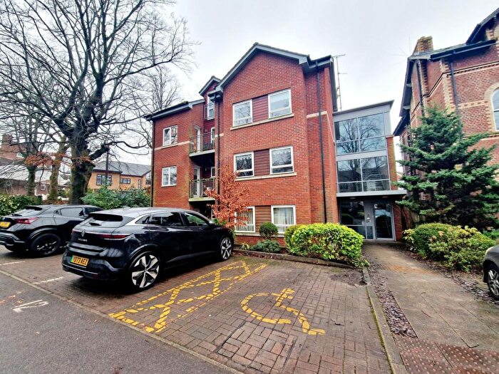 3 Bedroom Apartment To Rent In Prestwich Park Road South, Prestwich, M25