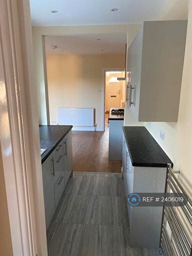 2 Bedroom Terraced House To Rent In George Street, Leighton Buzzard, LU7