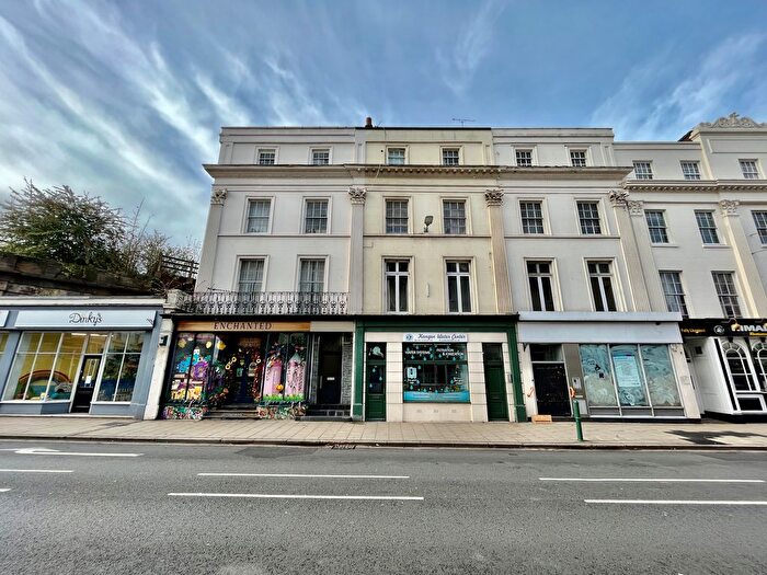 3 Bedroom Property To Rent In Bath Street, Leamington Spa, CV31