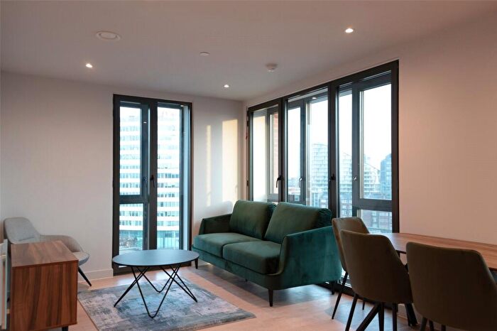 2 Bedroom Apartment To Rent In Dutton Street, Manchester, M3