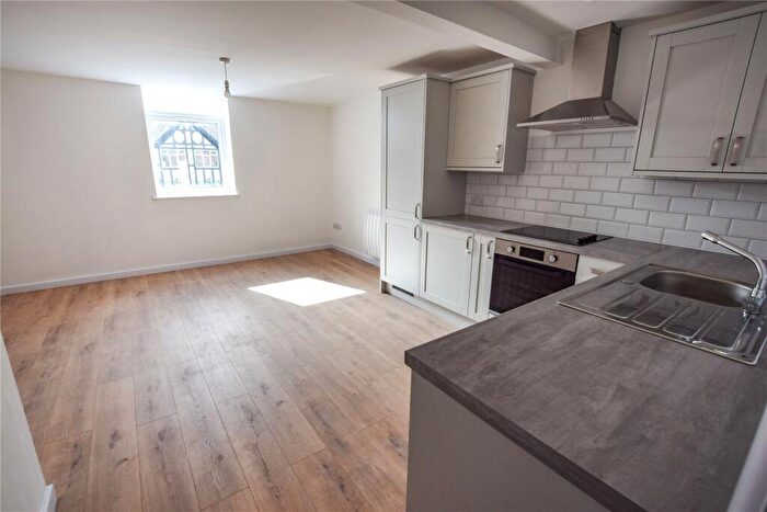 1 Bedroom Flat To Rent In Marsland Road, Sale, Greater Manchester, M33