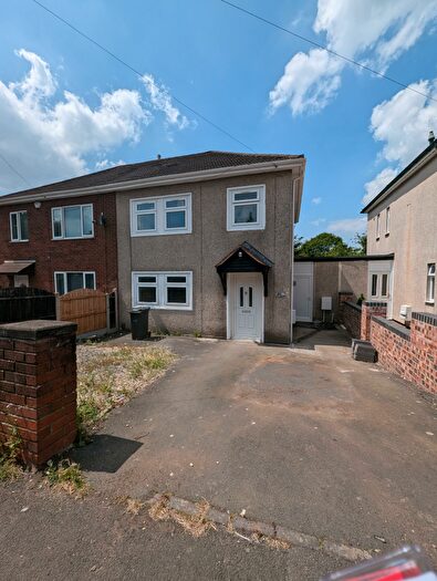 3 Bedroom House To Rent In Sedgley Hall Avenue, Dudley, DY3