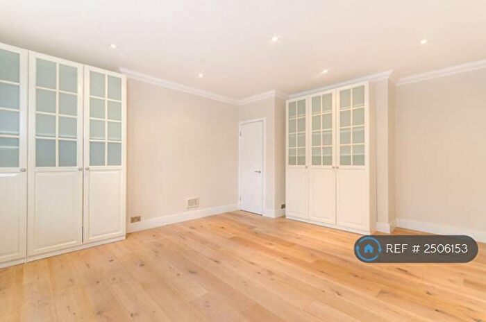 2 Bedroom Flat To Rent In Belmont Grove, London, SE13