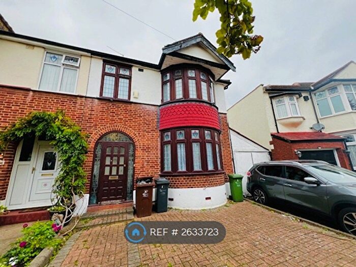 3 Bedroom Semi-Detached House To Rent In Cavendish Gardens, Barking, IG11