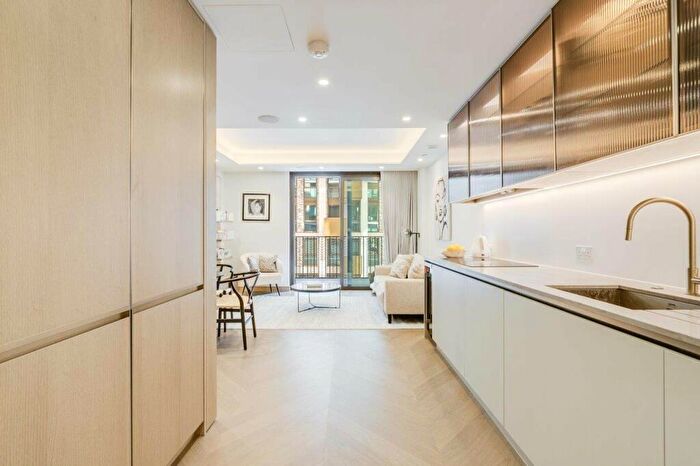 1 Bedroom Apartment For Sale In St. John's Wood Road, London, NW8