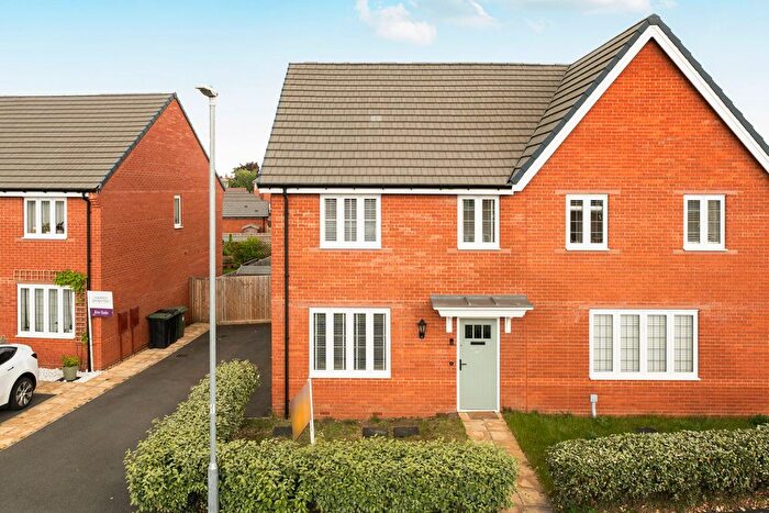 3 Bedroom Semi-Detached House For Sale In Blackbird Gardens, Langford, SG18