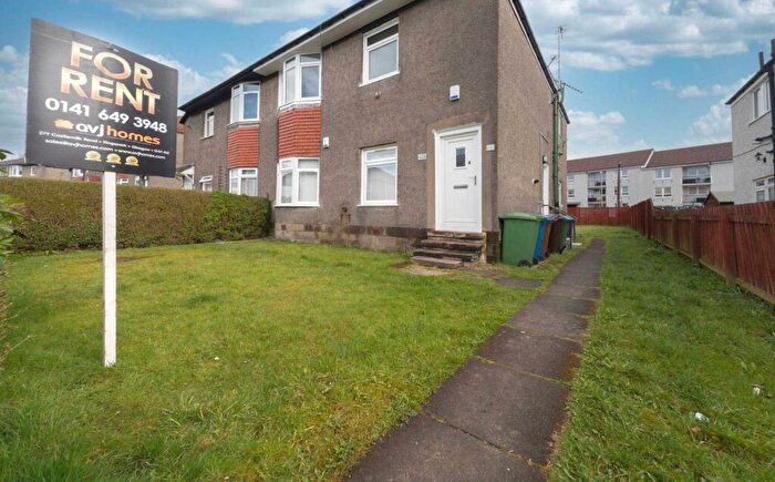 3 Bedroom Flat To Rent In Muirdrum Avenue, Cardonald, G52