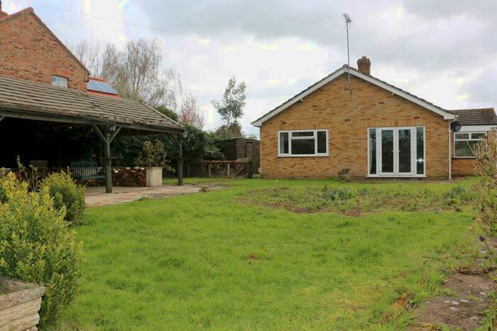 3 Bedroom Detached Bungalow To Rent In Terrington St John, PE14