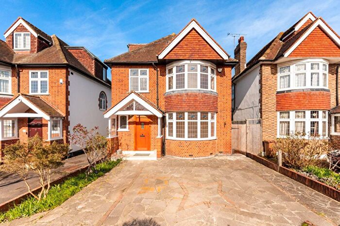 5 Bedroom Detached House To Rent In Blenheim Road, Raynes Park, London, SW20
