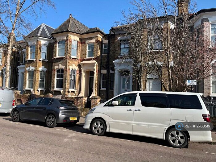 1 Bedroom Flat To Rent In Osbaldeston Road, London, N16