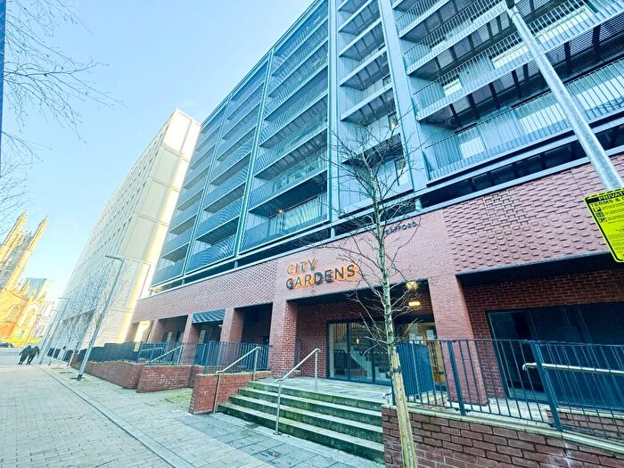 2 Bedroom Apartment For Sale In St Floor, City Gardens, Spinners Way, Manchester, Greater Manchester, M15