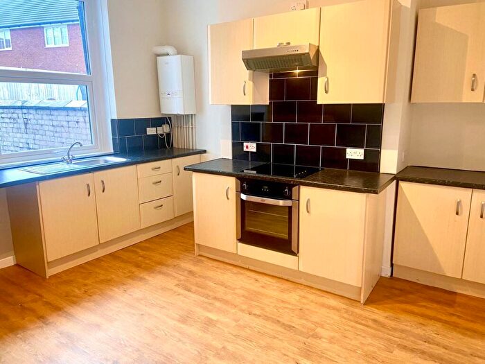 2 Bedroom Terraced House To Rent In Coalshaw Green Road, Chadderton, OL9