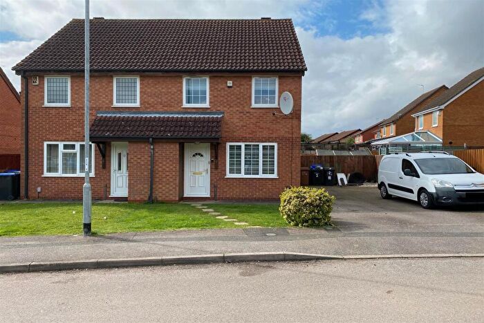 3 Bedroom Semi Detached House For Sale In Swinford Hollow, Little Billing, Northampton, NN3