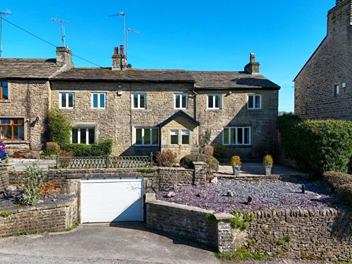 5 Bedroom Semi-Detached House For Sale In Burdock Hill, Salterforth, BB18