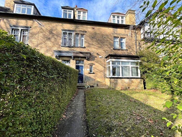 1 Bedroom Flat To Rent In St. Marys Road, Leeds, West Yorkshire, LS7