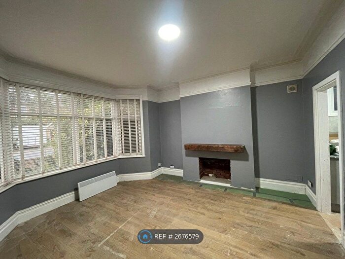 Studio To Rent In Harrow View, Harrow, HA1