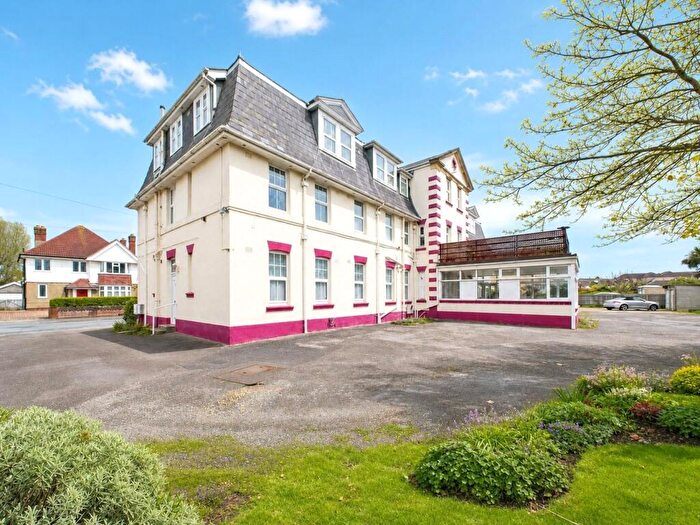 1 Bedroom Apartment For Sale In Newstead Road, Southbourne, Bournemouth, Dorset, BH6