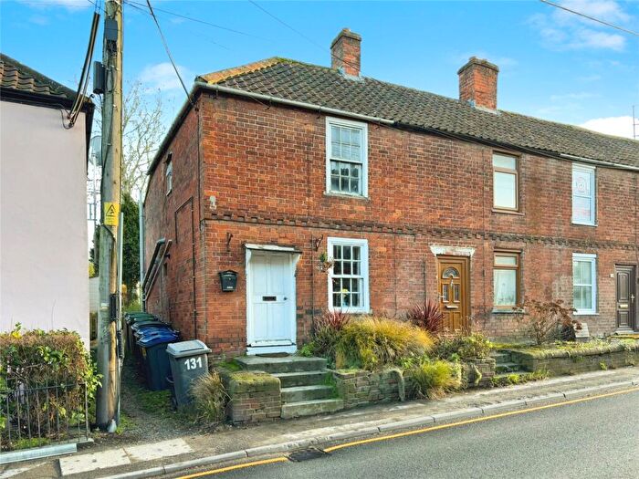 2 Bedroom End Of Terrace House For Sale In Warminster Road, Westbury, BA13