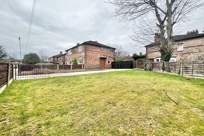 2 Bedroom Flat To Rent In Fernside Avenue, Withington, Manchester, M20