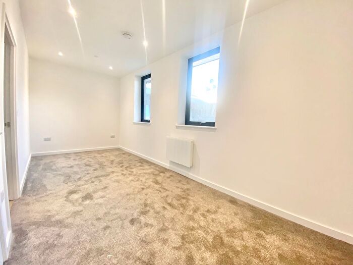 2 Bedroom Flat To Rent In Ashwood Way, Basingstoke, RG23