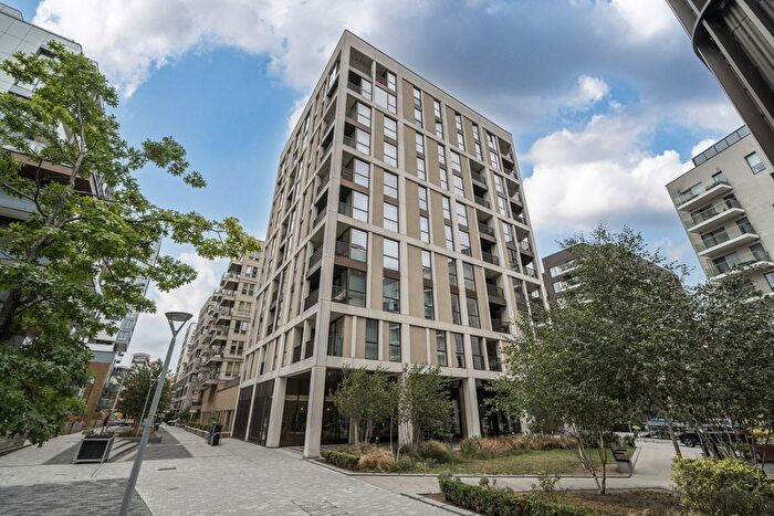 2 Bedroom Flat For Sale In Reminder Lane, London, SE10