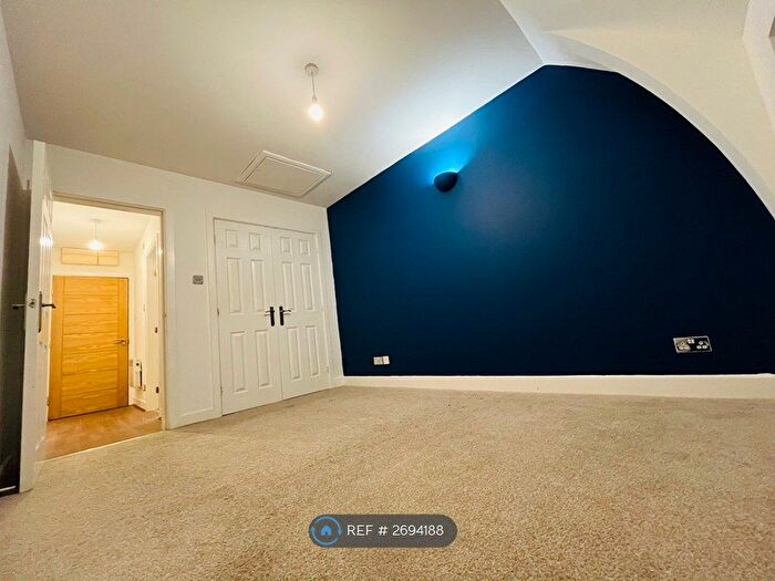 1 Bedroom Flat To Rent In Belgrave Chapel, Darwen, BB3