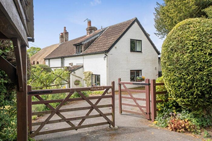 3 Bedroom Semi-Detached House For Sale In Woodman Lane, Sparsholt, Winchester, Hampshire, SO21