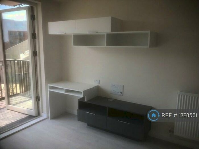 1 Bedroom Flat To Rent In Taro, Harrow, HA1