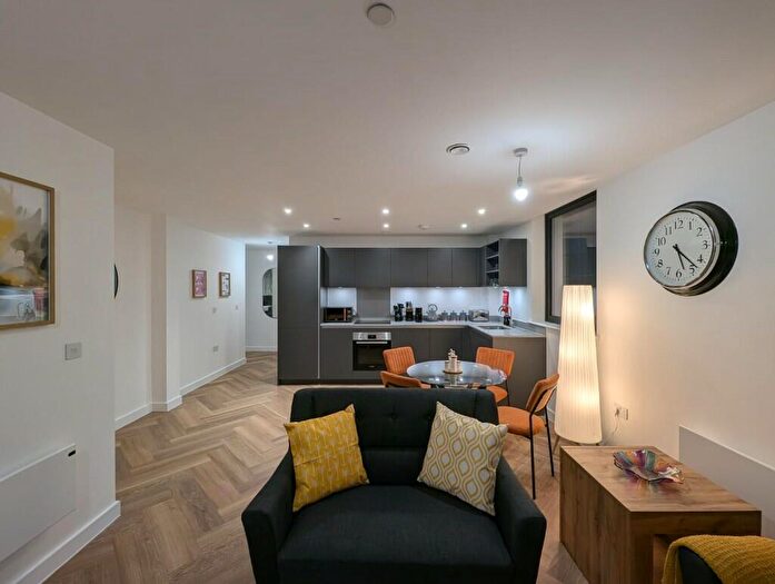 2 Bedroom Apartment To Rent In Scotland Street, Birmingham, B1