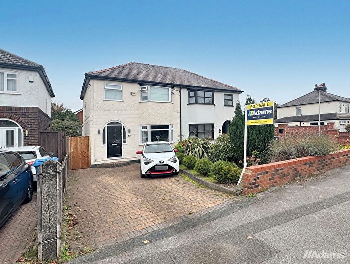 3 Bedroom Semi Detached House For Sale In Norlands Lane, Widnes, WA8