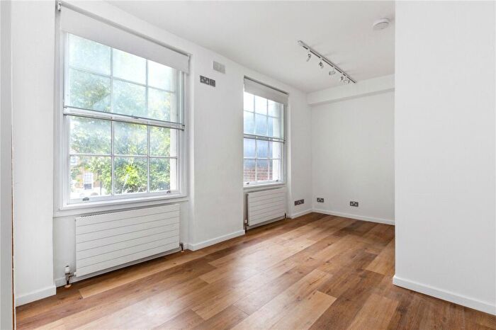 1 Bedroom Apartment To Rent In City Road, London, EC1V