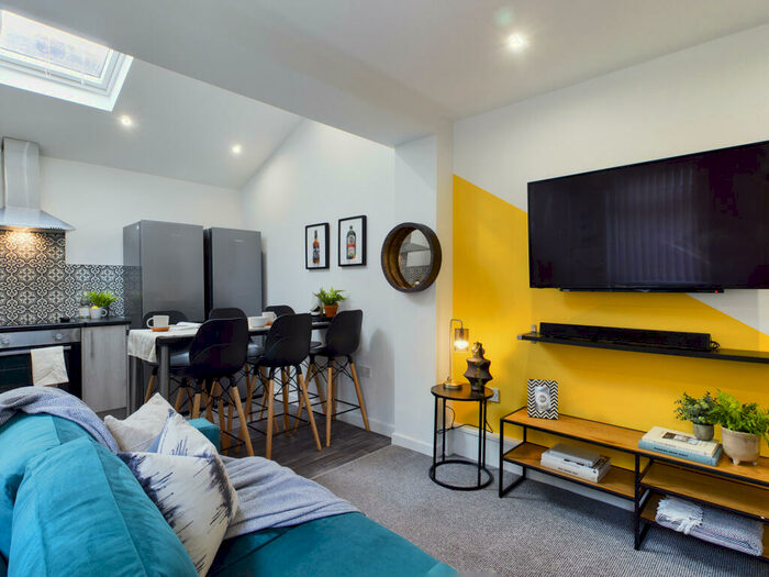 6 Bedroom Terraced House To Rent In , Empress Road, &#;Liverpool, L7