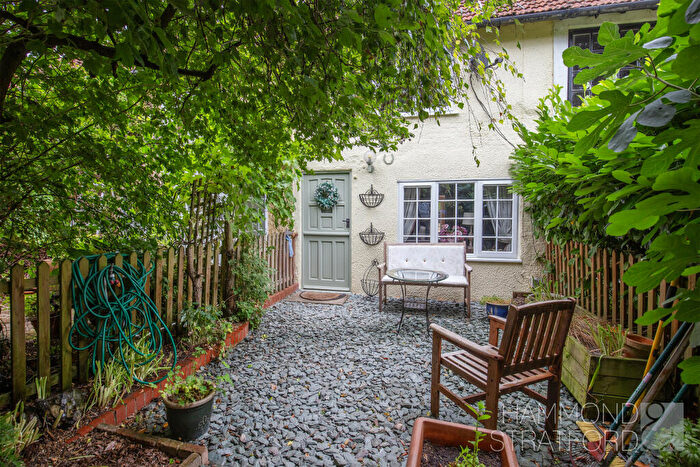 2 Bedroom Cottage For Sale In North Green, Reymerston, NR9
