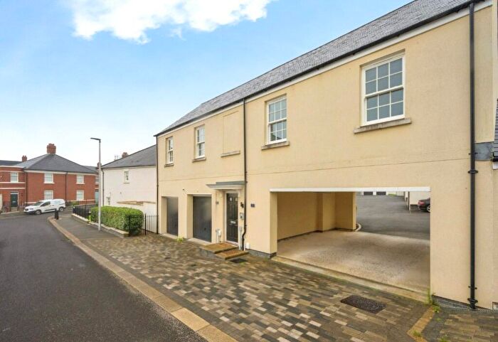 1 Bedroom Semi-Detached House For Sale In Serpens Vale, Plymouth, Devon, PL9