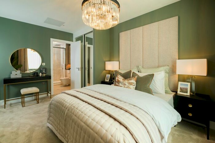 3 Bedroom Flat For Sale In Westray Drive, NW9