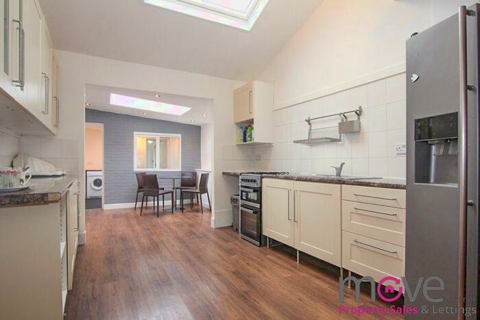 4 Bedroom Terraced House To Rent In Upper Bath Street, Cheltenham, GL50