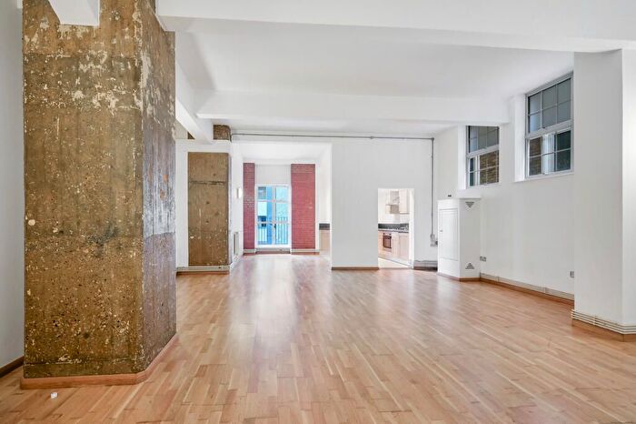 1 Bedroom Flat To Rent In Ability View, Kingsland Road, London, London, E2