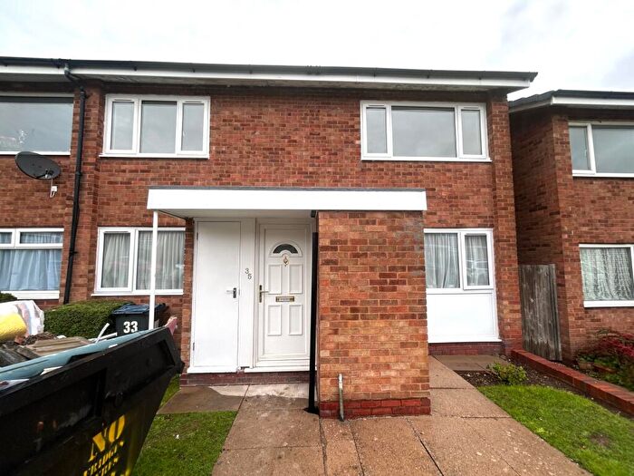 2 Bedroom Flat To Rent In Bickton Close, Birmingham, B24