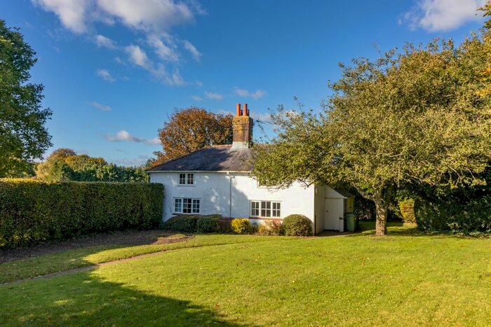 3 Bedroom Cottage To Rent In Parkside Lane, Ropley, Alresford SO24