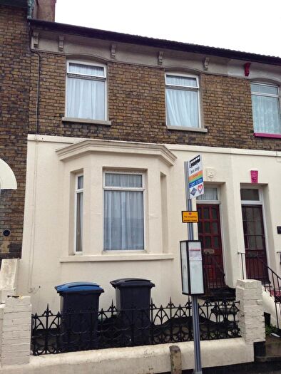 2 Bedroom House To Rent In London Road, Dover, CT17