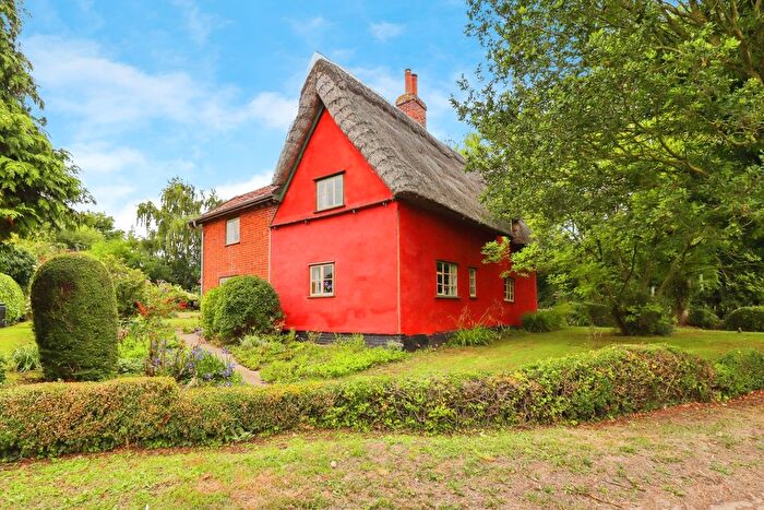 4 Bedroom Cottage For Sale In Clay Street, Thornham Magna, Eye, Suffolk, IP23
