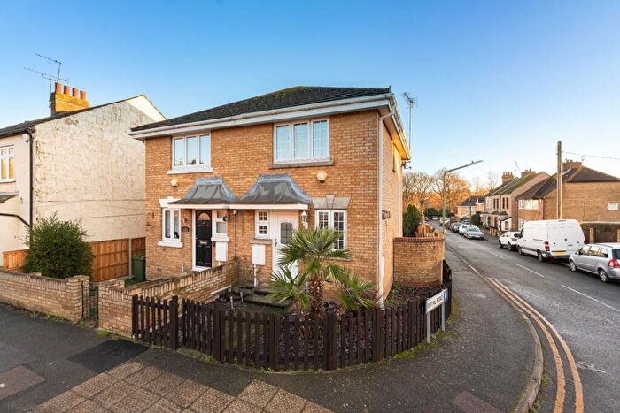 2 Bedroom Semi-Detached House To Rent In The Rowans, Hawley Road, Dartford, Kent, DA2