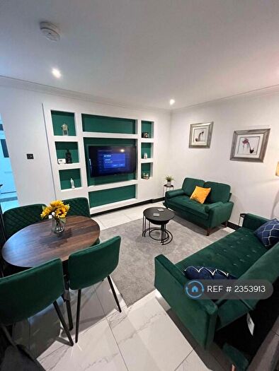 4 Bedroom Terraced House To Rent In Balaclava Street, St. Thomas, Swansea, SA1