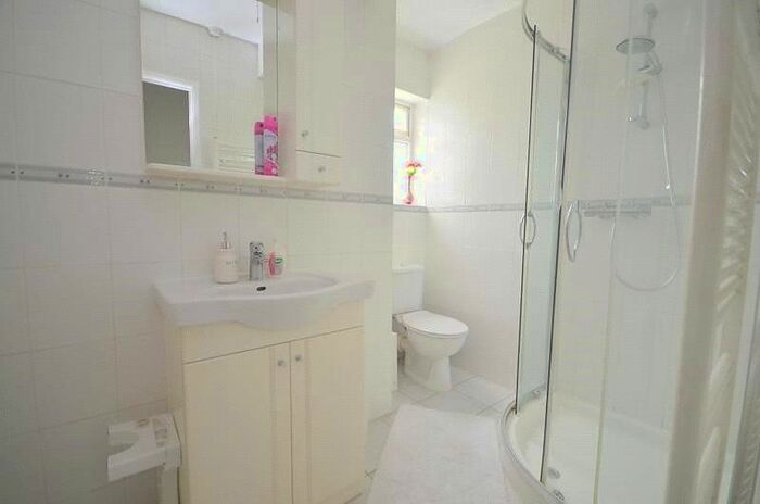 5 Bedroom Detached House To Rent In Noak Hill Road, Romford RM3