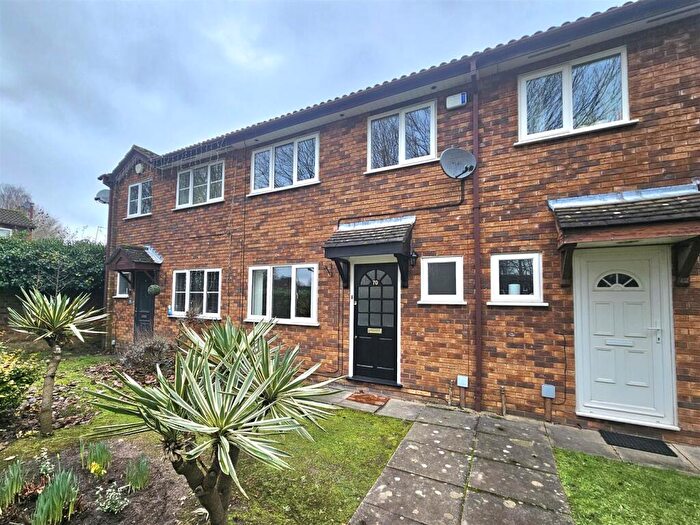 3 Bedroom Terraced House For Sale In Eastbury Drive, Solihull, B92