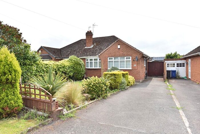 2 Bedroom Semi-Detached Bungalow For Sale In Kingswinford, Moss Grove, DY6