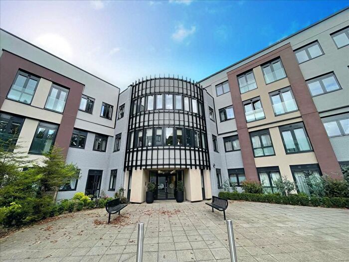 1 Bedroom Flat To Rent In Broadoaks, Streetsbrook Road, Solihull, B91